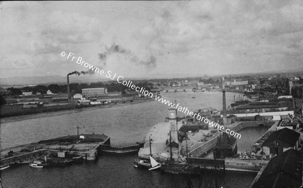 THE QUAYS FROM NEW GRAIN SILO LOOKING NNE